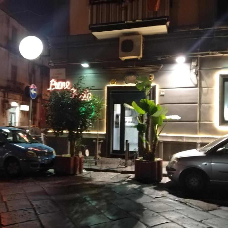 Casa Confort - Napoli Centro Экстерьер фото