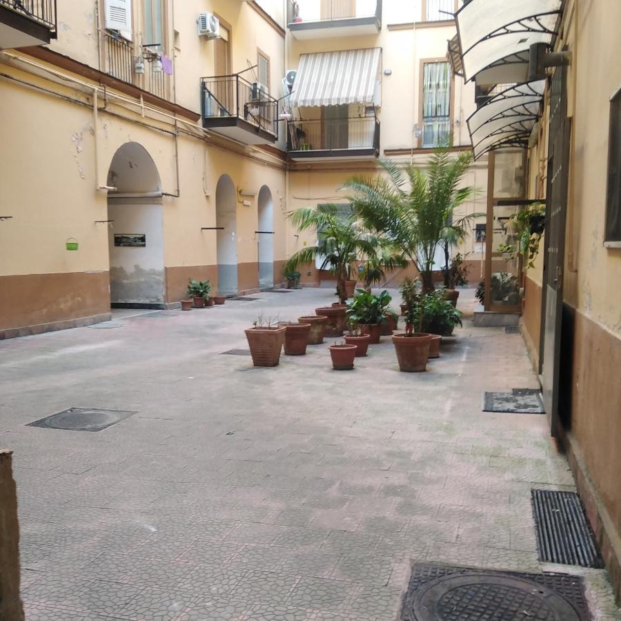 Casa Confort - Napoli Centro Экстерьер фото